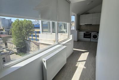 Apartament cu 3 camere semidecomandat în P-ța Romană - 7