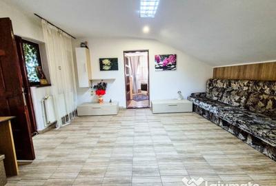 Casă cu 9 camere cu Teren 585 Mp în Prundu - 2