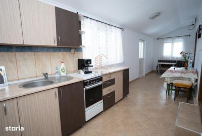 Casă cu 3 camere decomandat cu Teren 3400 Mp în Drăgești - 7