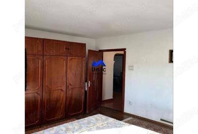 Vanzare apartament 3 camere, zona micro 11 Targoviste - 3