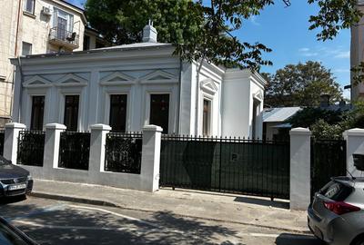 Vila Centrul Istoric renovata consolidata pretabil clinica restaurant birouri - 2