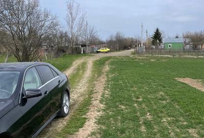 Teren de 377 mp, în Adunații-Copăceni