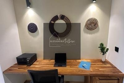 Apartament cu 3 camere semidecomandat în Central