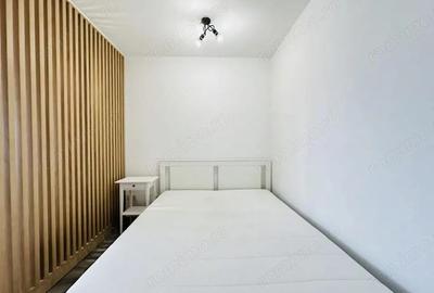 Prima inchiriere - Studio modern, vedere superba spre oras | Com 0% - 5