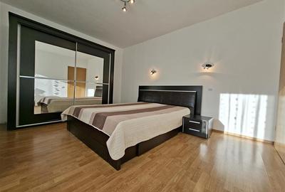 Apartament cu 4 camere decomandat, mobilat în Ștrand - 1