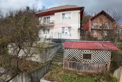 Casă cu 5 camere cu Canalizare în Exterior Sud - 11