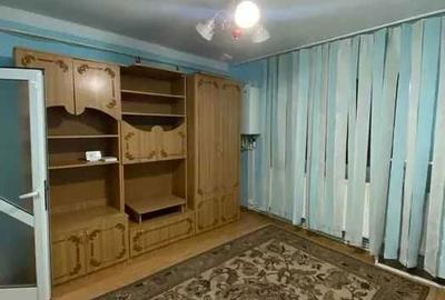 Garsonieră în Micro 40 - 4