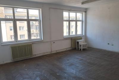 Birou, de 36 mp, în Gară - 1