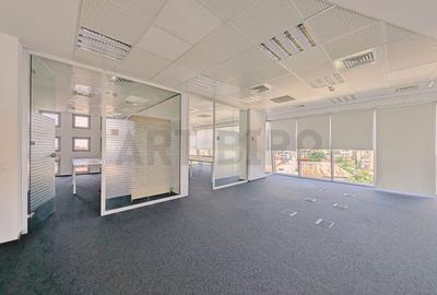 Zero comision, 310mp birou cu priveliste in cladire Armeneasca, 10' M - 4