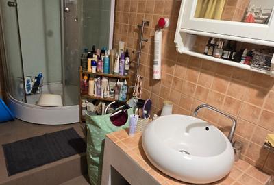 Apartament cu 2 camere decomandat, mobilat în P-ța Universității - 7