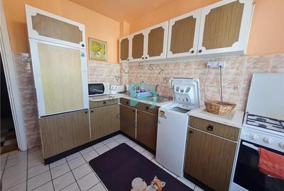 Garsonieră decomandată în Astra - 4