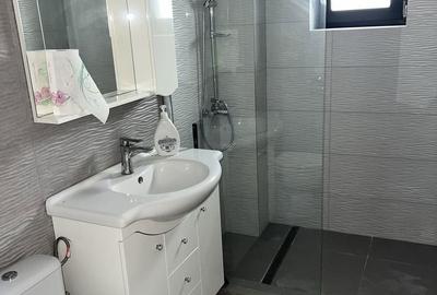 Apartament cu 2 camere decomandat în Popoveni - 4