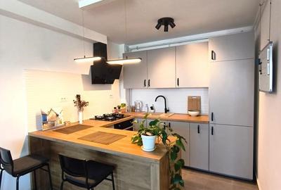 Apartament cu 2 camere decomandat în Central