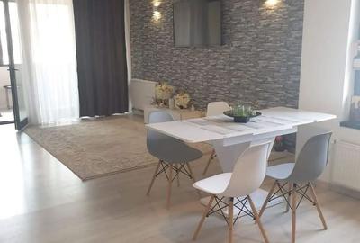 Apartament cu 3 camere decomandat, mobilat în Central - 1