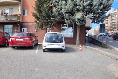 Spațiu comercial, de 84 mp, în Exterior Vest - 2