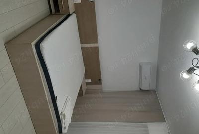 Garsonieră decomandată în Central - 1