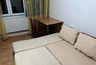 Persoana fizica inchiriez garsoniera Tiglina 1,Saturn et2 10 pre? 1200 - 7