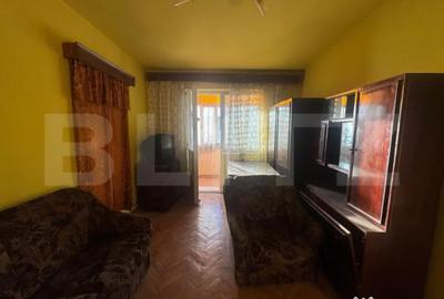 Apartament cu 3 camere semidecomandat în Central - 2
