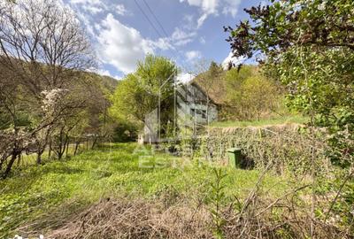 Casă cu 2 camere cu Teren 725 Mp în Central - 12