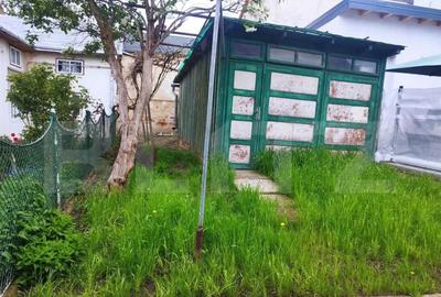 Casă cu 3 camere cu Teren 183 Mp în Central