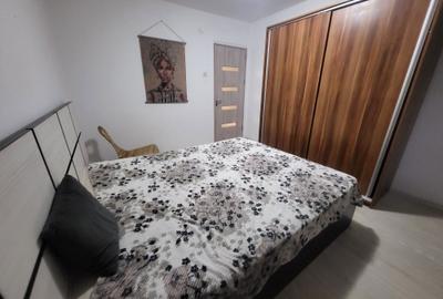 Apartament cu 2 camere semidecomandat în Constructorilor - 4