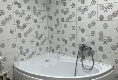 Apartament cu 3 camere decomandat în Giulești