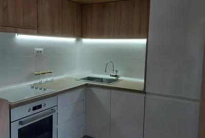 Garsonieră decomandată în Tei