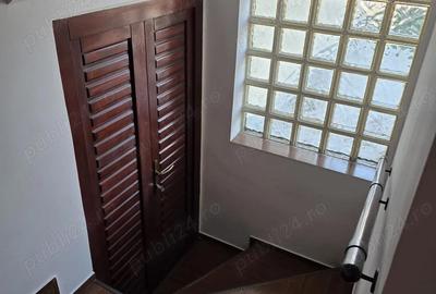 Casă cu 6 camere în Central - 2