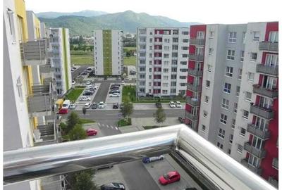 Apartament cu 2 camere decomandat în Exterior Vest