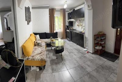 Apartament cu 4 camere decomandat în 1 Decembrie - 2