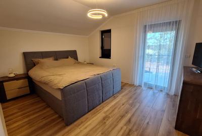 Casă cu 4 camere în Central - 4