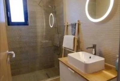 2 camere de vânzare, cu vedere la Mare- 50 m de  Plaja Azimuth 107.000 € - 5