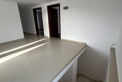 Casă cu Teren 1090 Mp în Central - 14