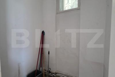 Apartament cu 4 camere semidecomandat în Central - 6