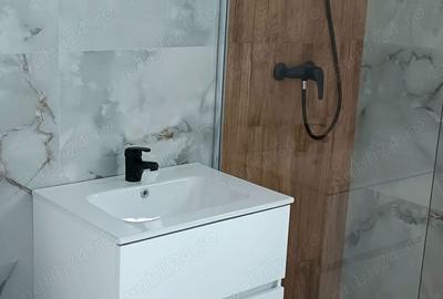 Casă cu 4 camere cu Teren 660 Mp în Vărăști - 5
