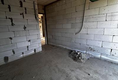 Casă individuală cu 6 camere cu Canalizare în Est - 7