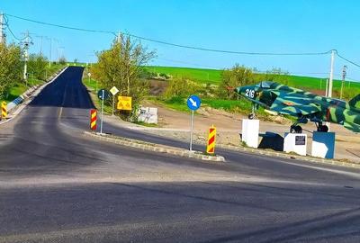 Casă cu 4 camere cu Teren 3400 Mp în Bălăbănești - 1