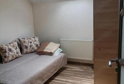 Casă cu 6 camere cu Teren 1056 Mp în Central - 8