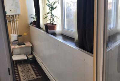 Apartament cu 2 camere decomandat în Micro 18 - 3