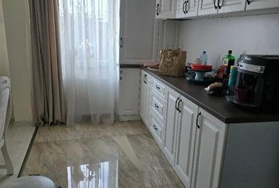 Vila D+P+M, Zona -Episcopia, teren 513 mp, lux, SC-310 , garaj, gaz - 26