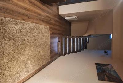 Casă cu Teren 100 Mp în Florești - 1