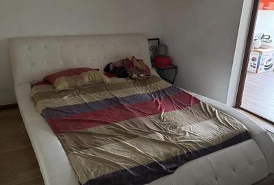Apartament cu 2 camere semidecomandat în Micro 13