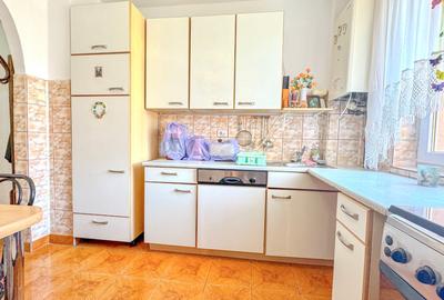 Apartament cu 2 camere, etaj 2/4, Triaj - 6