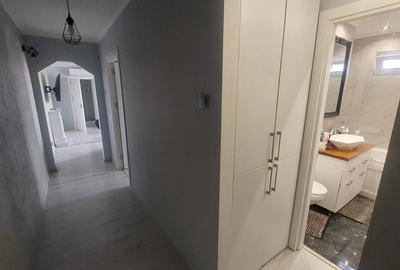 Apartament 3 camere semidecomandat, etajul 4, Rovine zona Dezrobirii - 9