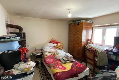 Casă cu 3 camere în Mogoșești