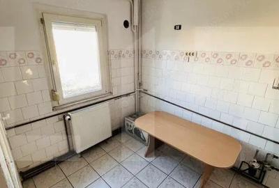 Apartament cu 3 camere decomandat în Micălaca - 3