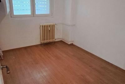 Apartament cu 3 camere decomandat în Mihai Bravu - 6