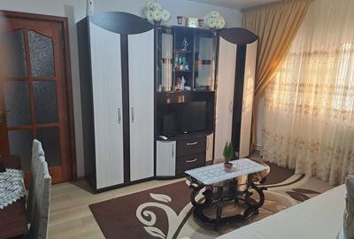 Apartament cu 2 camere decomandat în Barați - 4
