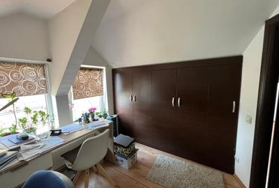 De inchiriat - Ap. 4 camere cu curte comuna, Floresti, 90 mp. - 8