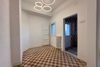 Apartament cu 4 camere semidecomandat, mobilat în P-ța Romană - 5